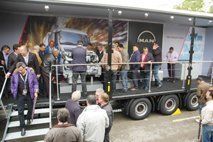 man road show2