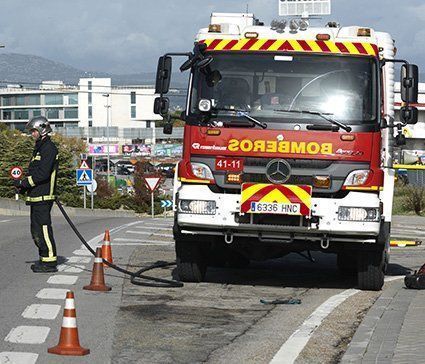 camion bomberos mercedes
