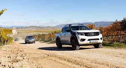 nissan pickup navara