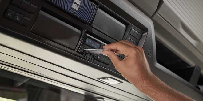 Conductores con permiso B podr&aacute;n solicitar la tarjeta de tac&oacute;grafo