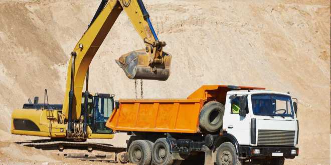 El transporte de obras alerta de riesgo de colapso por el encarecimiento del gas&oacute;leo 