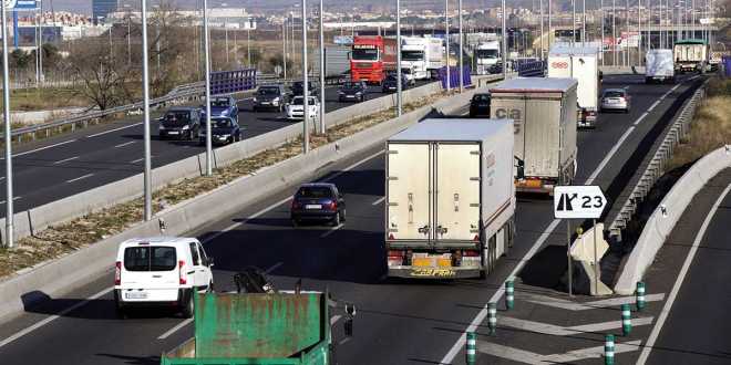 DGT prev&eacute; 5,76 millones de desplazamientos por carretera durante el puente del Pilar